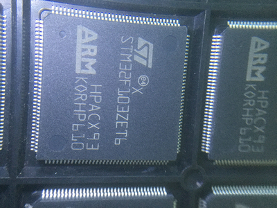 STM32F103ZET6